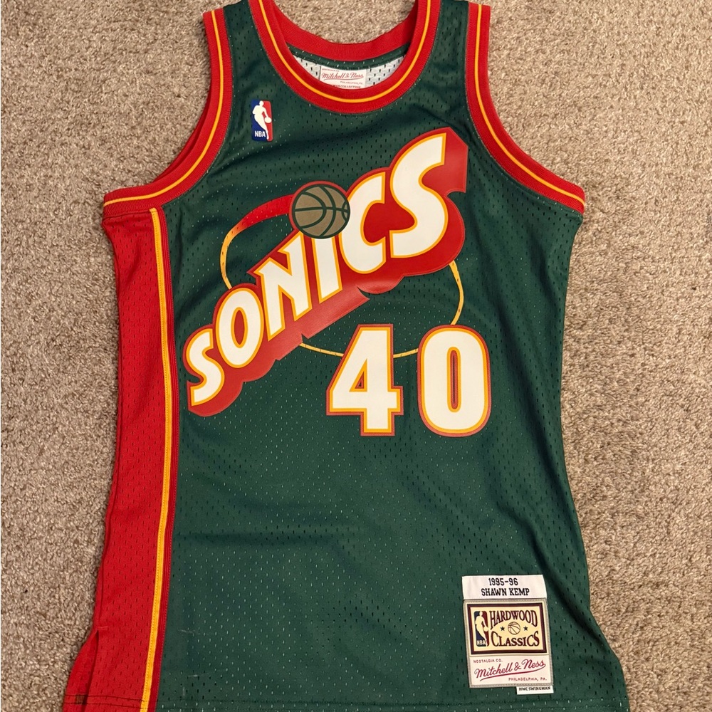 Mitchell & Ness Shawn Kemp Seattle SuperSonics Jersey